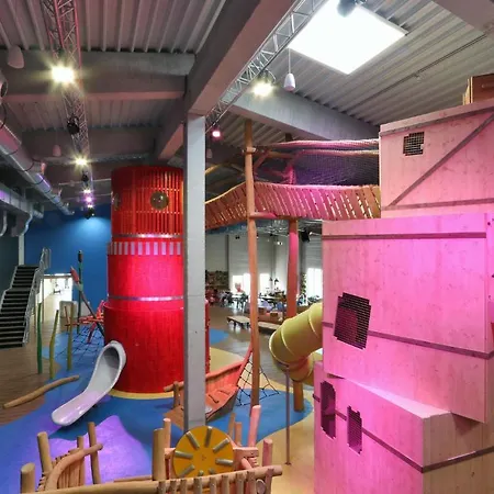 Duenenvilla 18, Whg 4 لوبيك