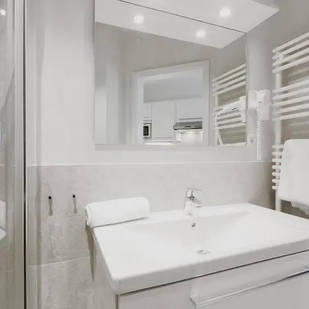 Duenenvilla 18, Whg 4 لوبيك